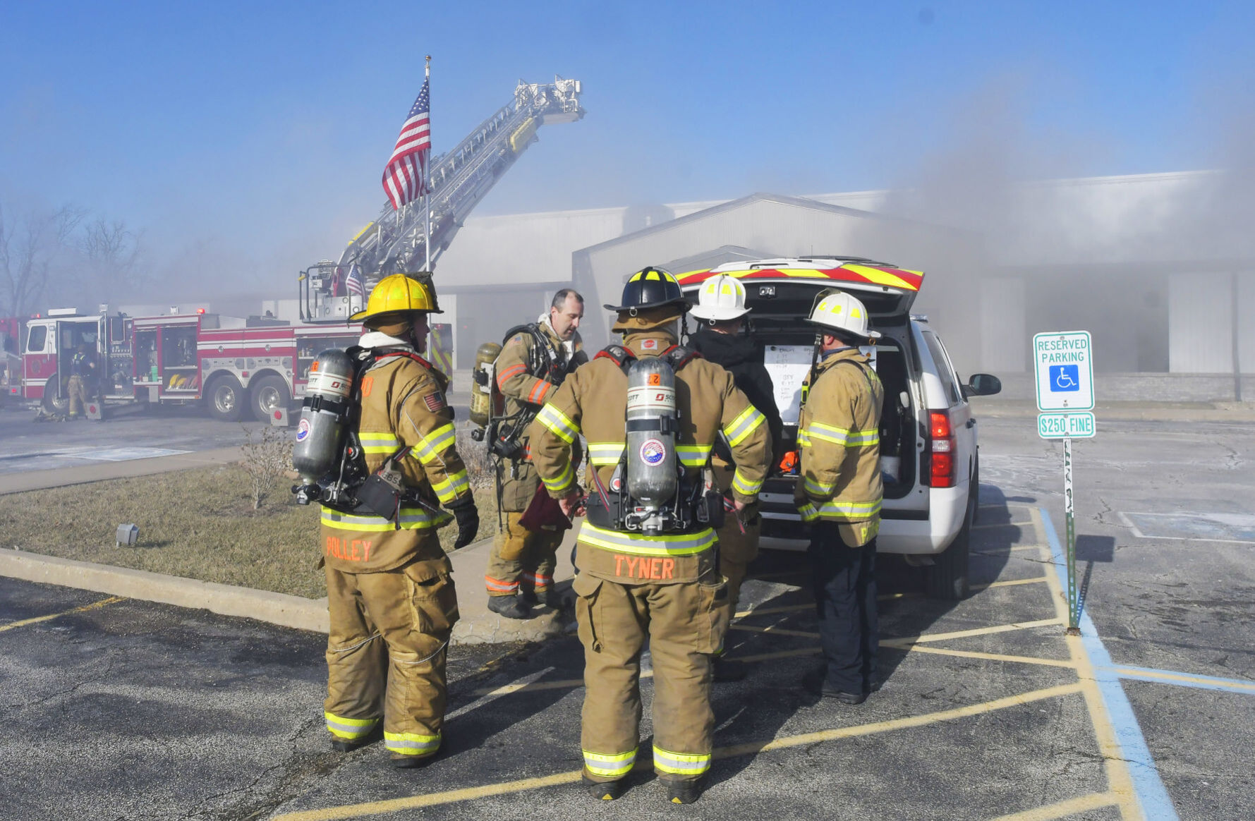 011022-blm-loc-6victoryfire